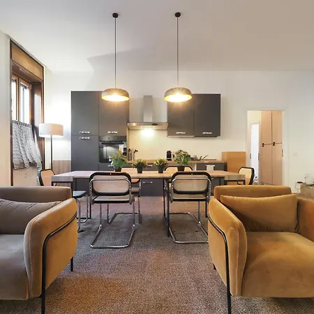 Homnest I Duomo Penthouse Lägenhet